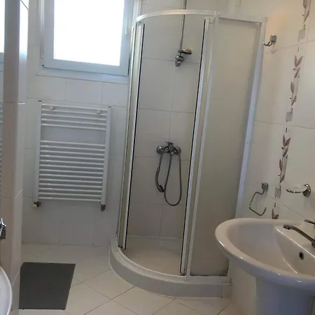 Beautiful Spacious, Private 4 Bedroomed With Amazing Views And Own Poolp Willa