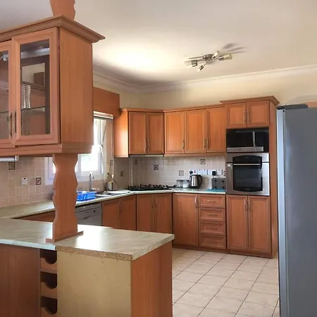 Villa Beautiful Spacious, Private 4 Bedroomed With Amazing Views And Own Poolp